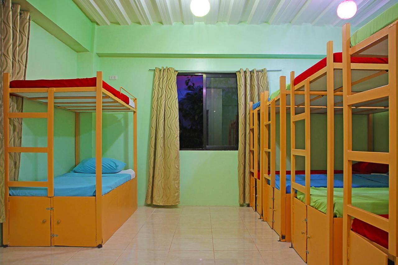 Antwet Backpacker'S Inn & Rooftop Bar Dumaguete City Zewnętrze zdjęcie